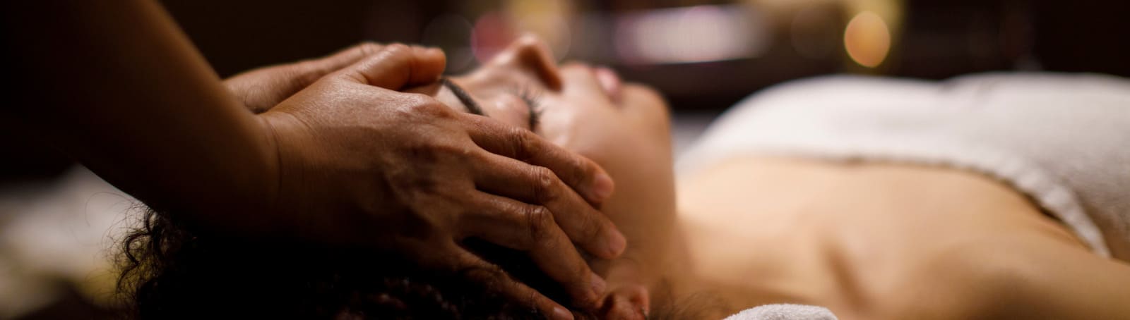 All the Benefits of Massage Workshop for Couples at Nuad Thai School